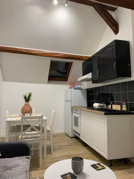 Appartement De Charme - 41M² Rosny-sur-Seine Esterno foto